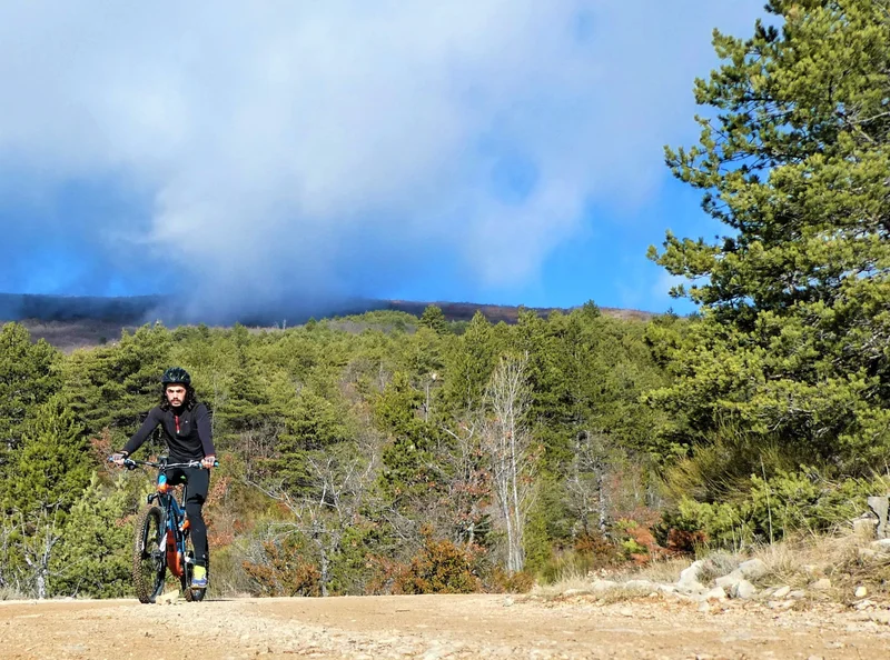 VTT Le Vieux Villard à VTT (N°7) — Val-Buëch-Méouge