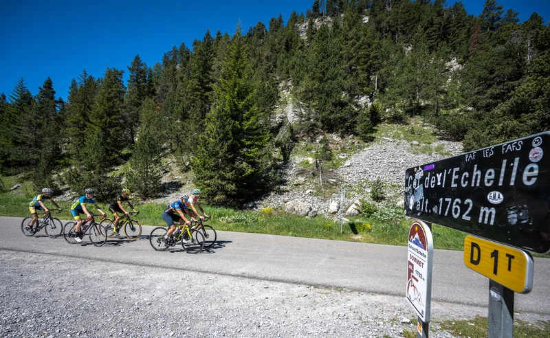 Vélo de route Montée du Col de l'Echelle (1762 m) — Val-des-Prés