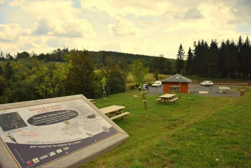 Randonnée Sentier du petit naturaliste — Fontrieu