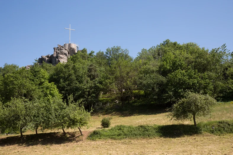 Randonnée Sentier du Calvaire — Mont-Roc
