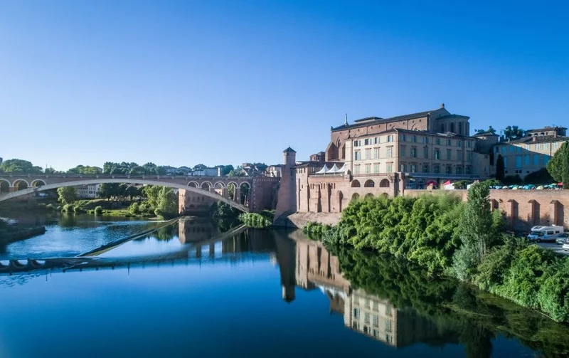 Randonnée GR46 ® - Les Bastides albigeoises — Saint-Antonin-Noble-Val