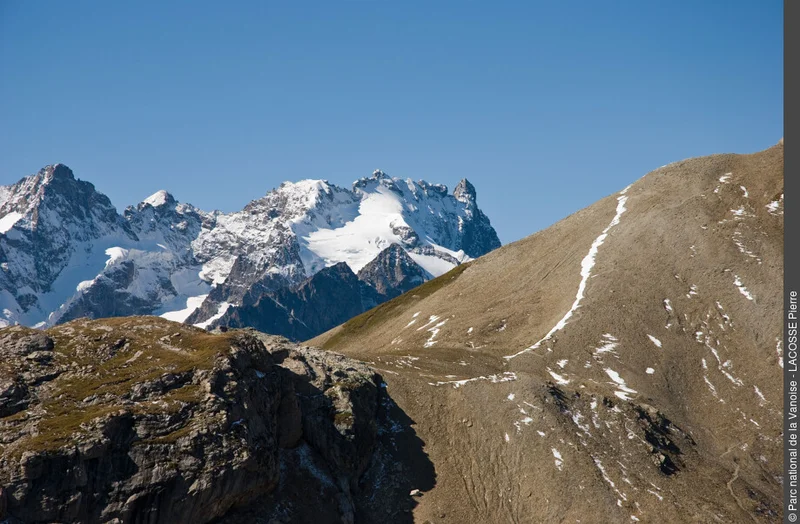 Randonnée Le Grand Galibier : ascension mythique dans le massif des Cerces — Valloire