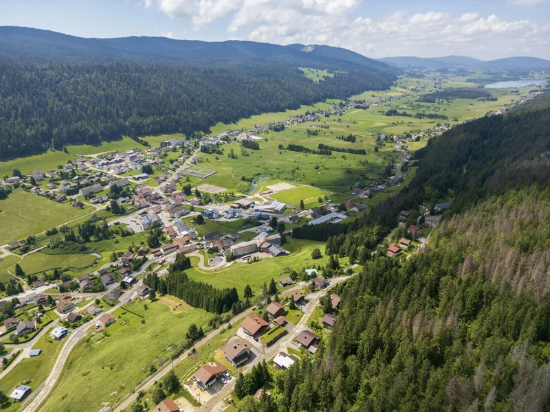 Vue aérienne Bois-d'Amont · © SB-SOGESTAR · Droits d'auteur
