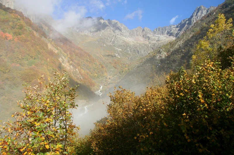 Vue sur le torrent du Villar et les Souffles · © Jean-Philippe Telmon - PNE