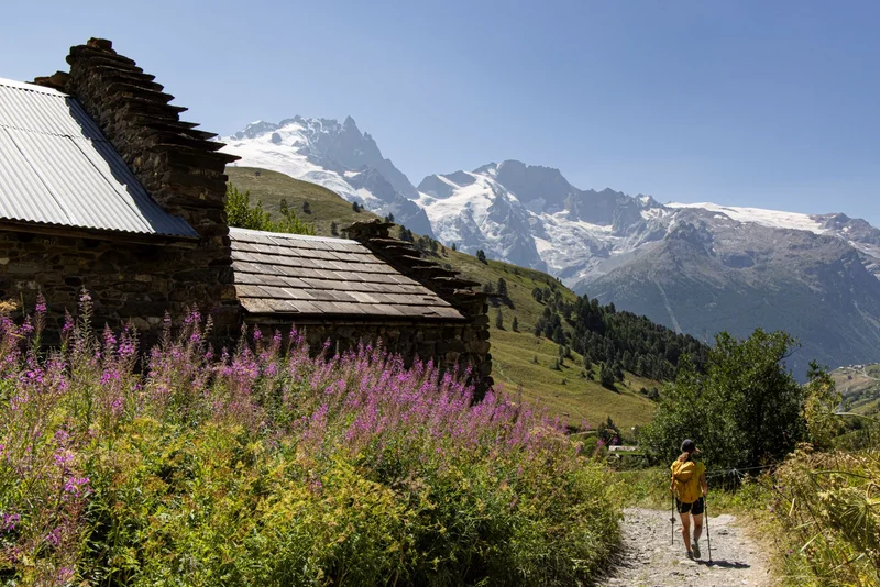 Hameau du Plot, montée au lac du Goléon · © Thierry Maillet - Parc national des Ecrins