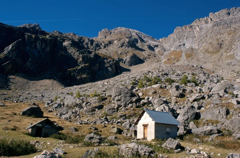 Cabane de Clot Laffont · © Marie-Geneviève Nicolas - Parc national des Ecrins · Droits d'auteur