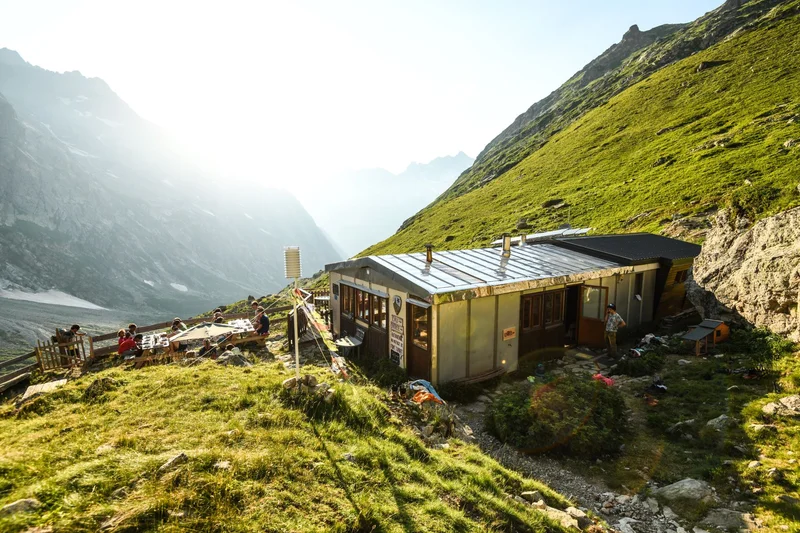Le refuge de Font Turbat · © Xavier_and_Caroline - Parc national des Ecrins · Droits d'auteur