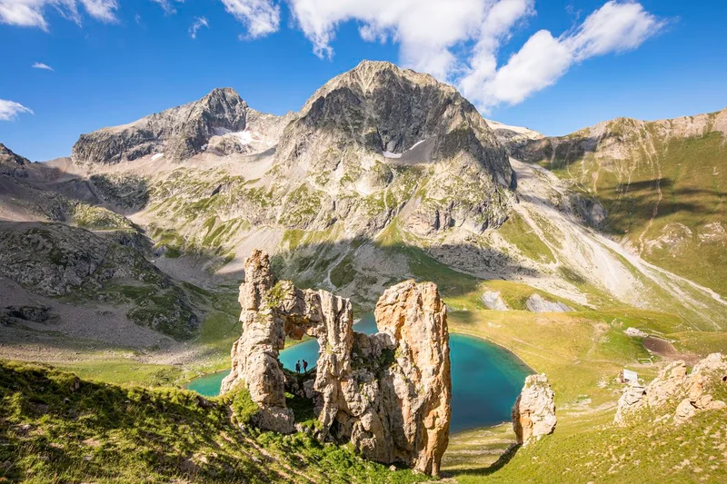 Roche Perchée et Lac de la Muzelle · © Parc national des Ecrins - Thibaut Blais