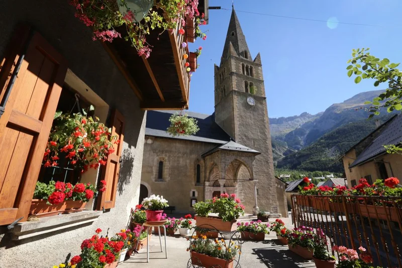 L'église de Vallouise · © Jan Novak Photography
