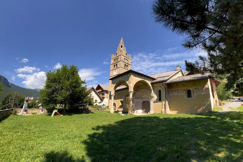 Église Saint Laurent des Vigneaux · © Pays des Écrins - Pierre Nossereau