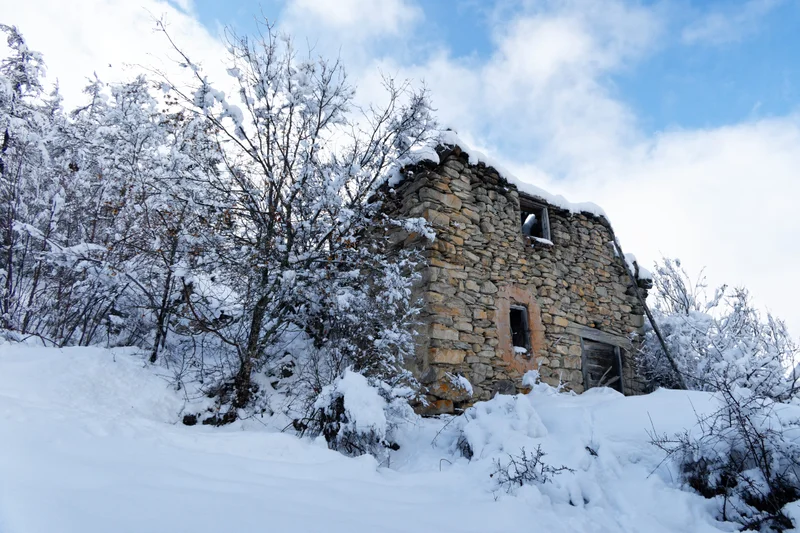 Ruine de la Muande · © Lucien Mariotte