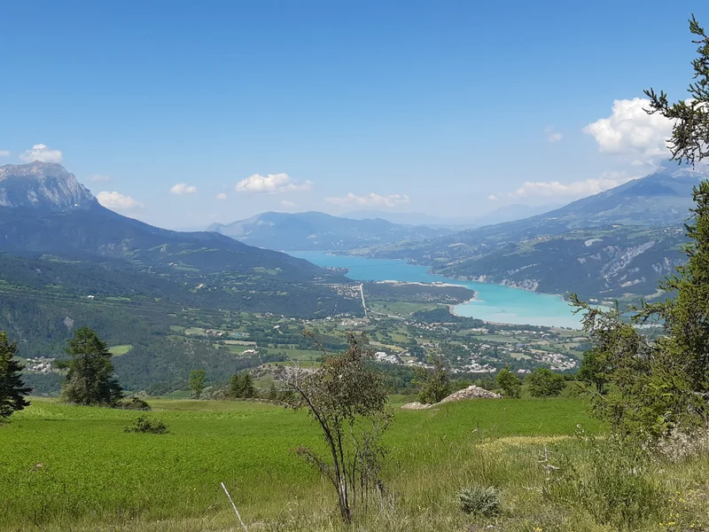 Le lac de Serre-Ponçon · © florimont.tilliere