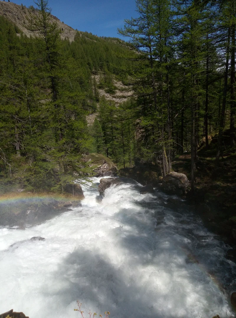 Cascade de Débaret · © ️SERLBEG jenny · Droits d'auteur