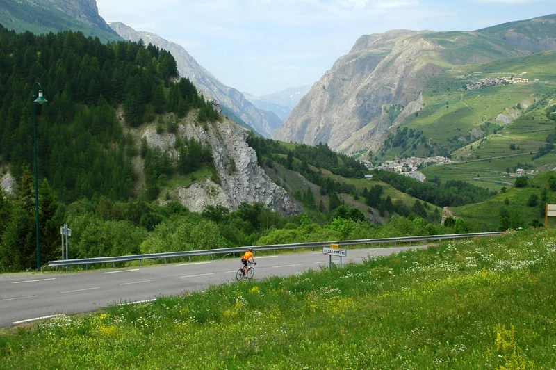 De Villar d'Arène aux Deux Alpes · © ️J. Selberg · Droits d'auteur