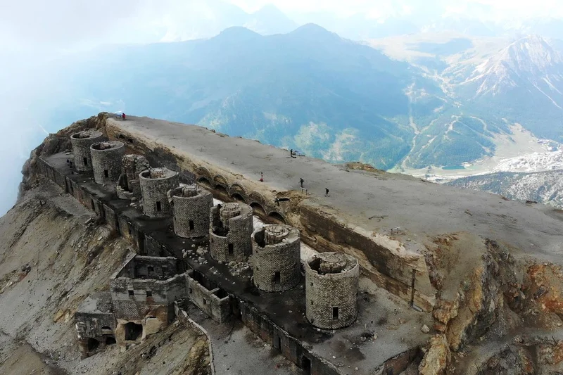 Le Fort du Chaberton · © OT Montgenèvre