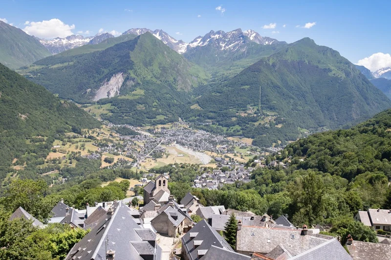 Vue sur la vallée de Luz · © (c) ATVG